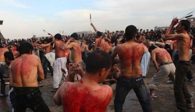 Syiah-ritual berdarah kaum syiah saat peringatan-hari-asyura-di afghanistan-jpeg.image